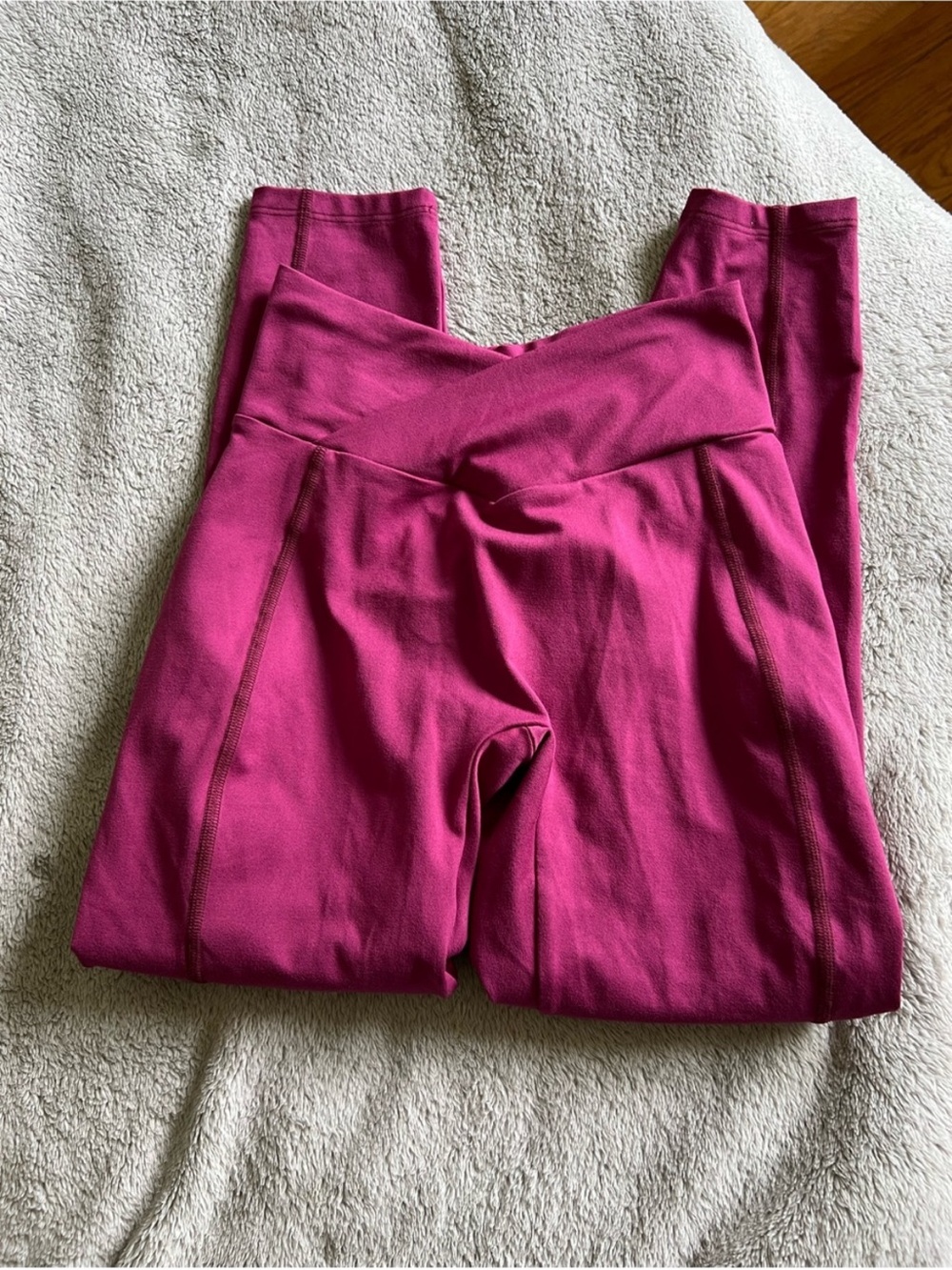 Bombshell Sportswear Maroon Pink Scrunch Cross Waist Leggings large